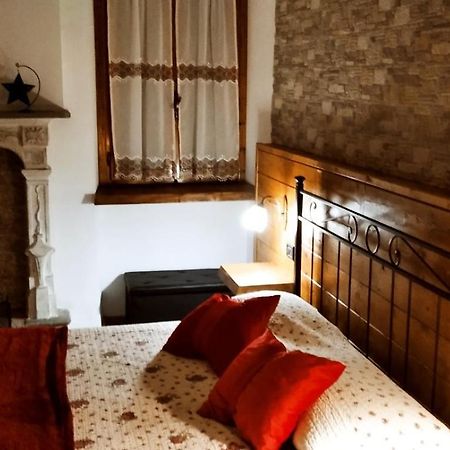 Borgo Antico Chalet Appartamenti Fara Novarese Extérieur photo